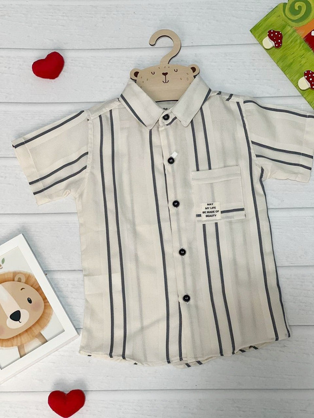 مجلسی بچگانه